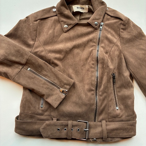 BB Dakota Jackets & Blazers - BB DAKOTA Faux Suede Moto Jacket
